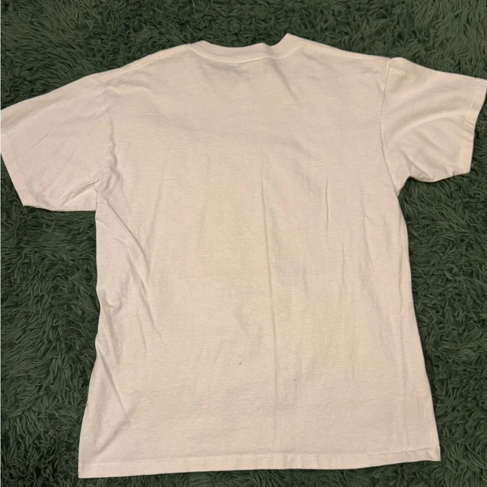 Lee White Tee with Cartoon Graphic - Picture 4 of 4
